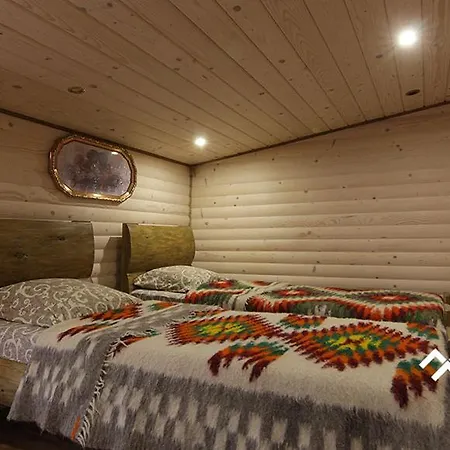 Guest house там де гори *