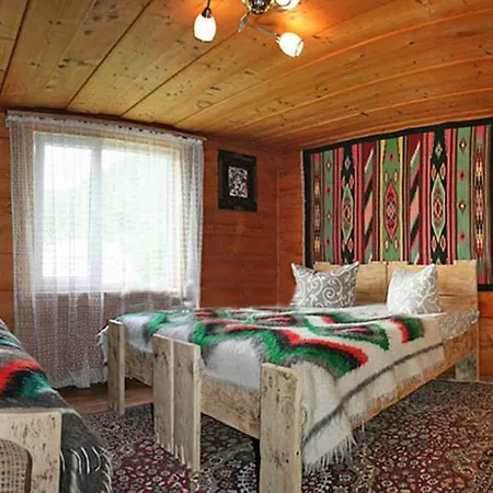 там де гори Casa de hóspedes *
