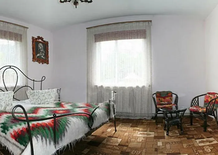 там де гори Krivorovnya